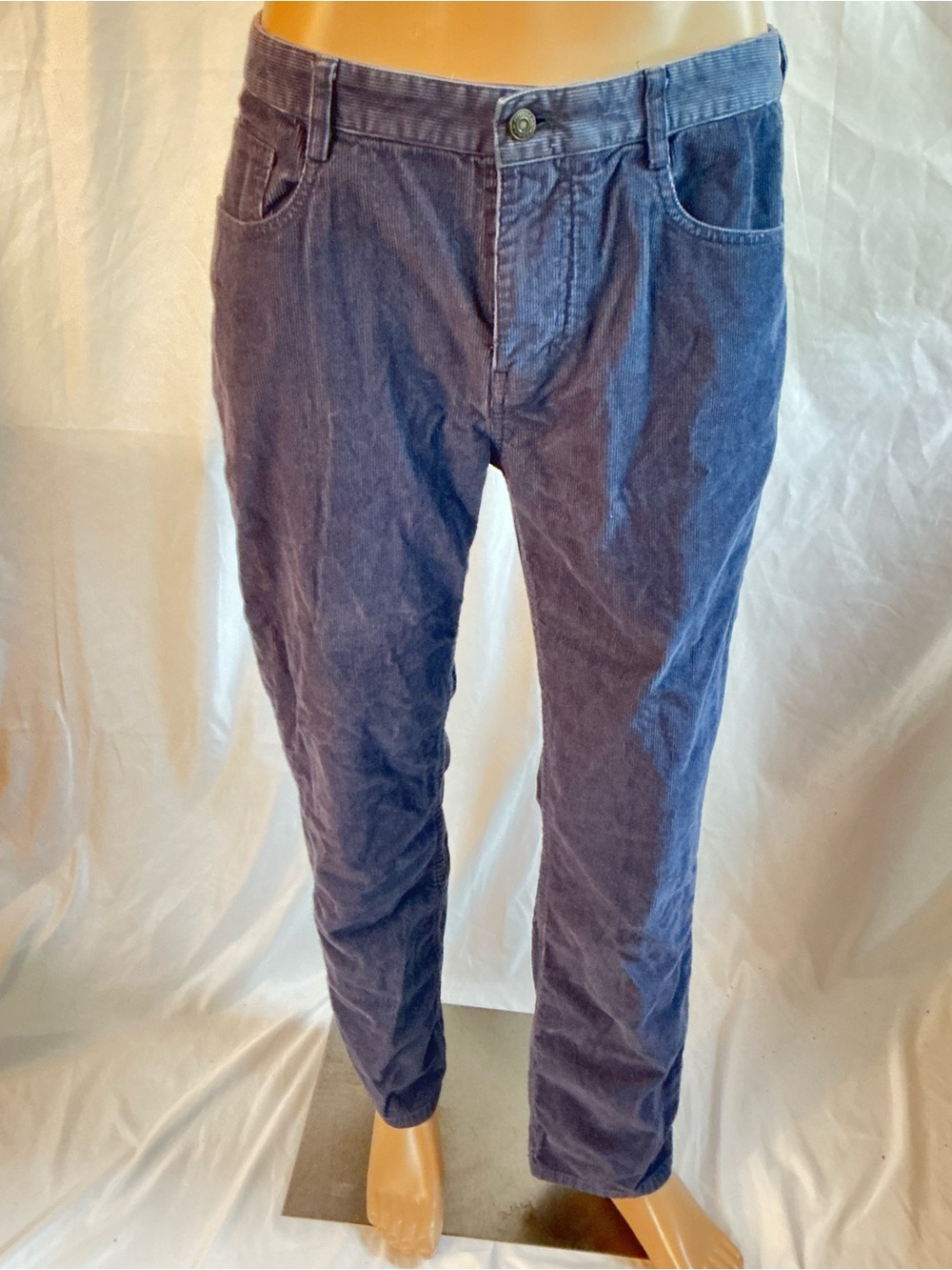 Vineyard Vines Men’s Navy Corduroy Pants EUC